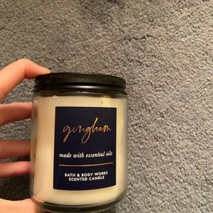 Bath and body works gingham candle